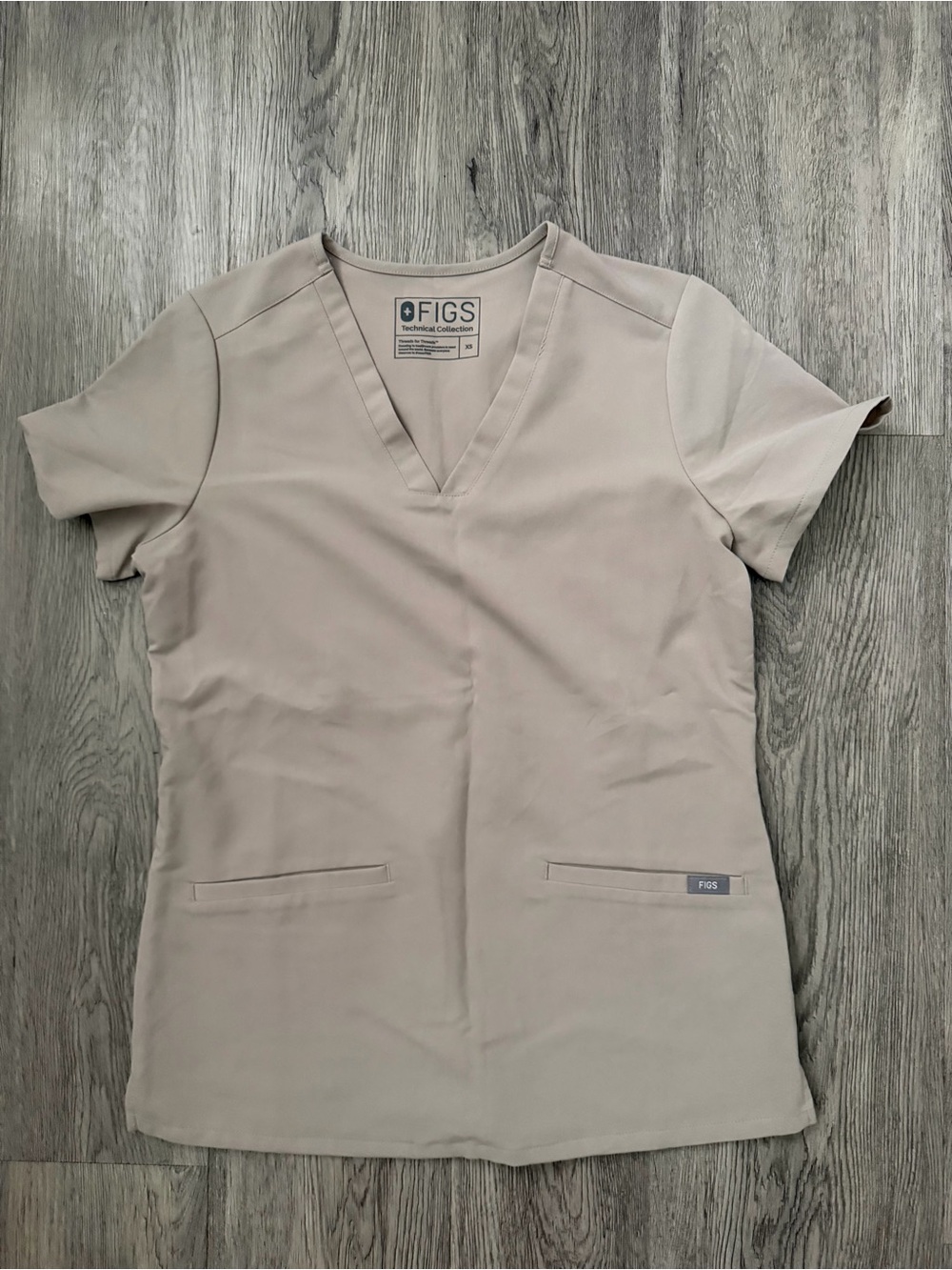 Boulder Casma Scrub Top